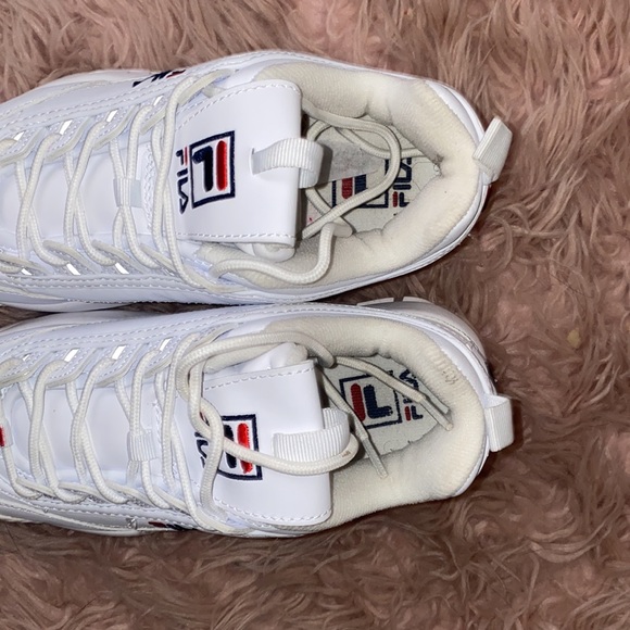 FILA - Picture 4 of 5
